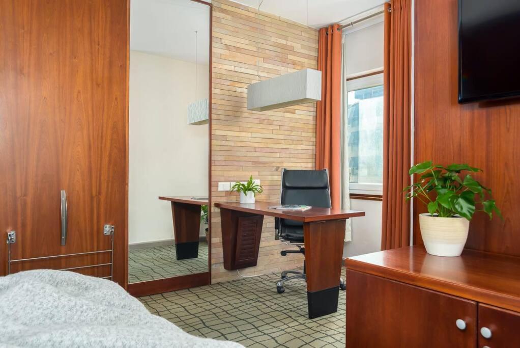 Central Modern City Escape Apartment! Kapstadt Exterior foto